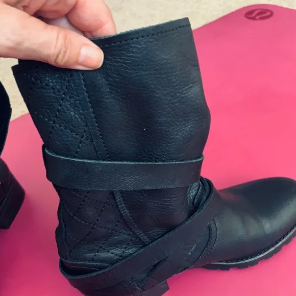 MAJE PARIS SCRUNCH ANKLE BOOTS EXCELLENT CONDITION LIKE NEW