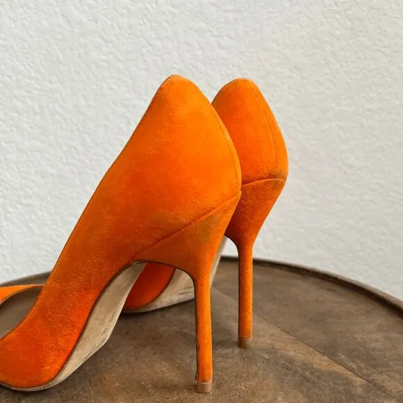 Manolo Blahnik Orange Suede Pointed Toe Pump Heels Women's Size 39 US 9