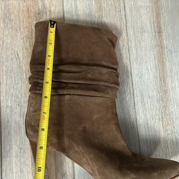 Manolo Blahnik Suede boots size 10 Hand Made in Italy