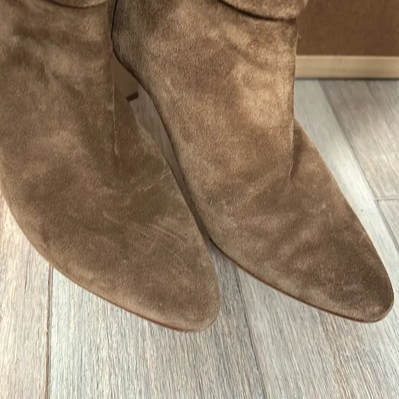 Manolo Blahnik Suede boots size 10 Hand Made in Italy