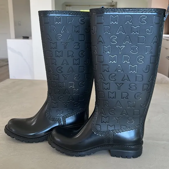 MARC BY MARC JACOBS Alphabet Rubber Rain Boots,‎ Black, Sz 36