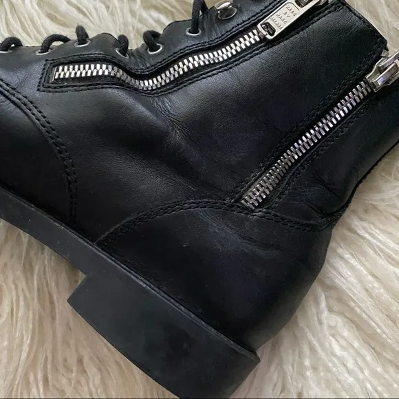 MARC BY MARC JACOBS black leather Montague boots
