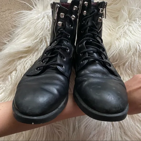 MARC BY MARC JACOBS black leather Montague boots
