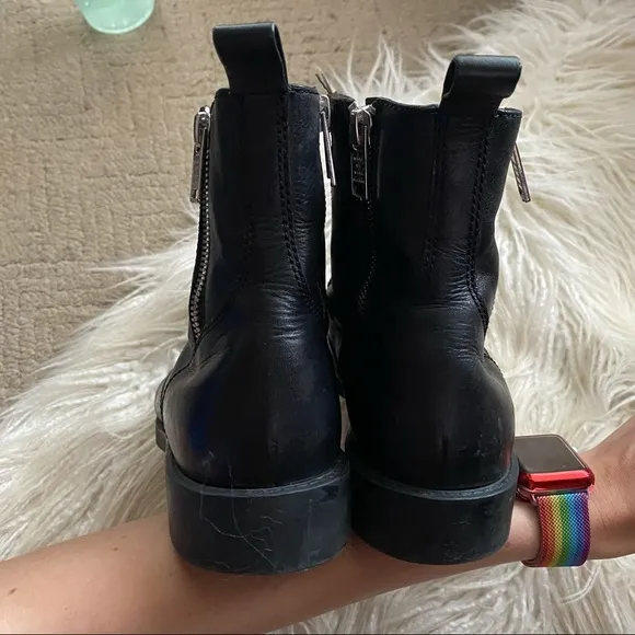 MARC BY MARC JACOBS black leather Montague boots