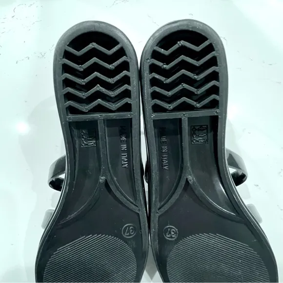 MARC JACOBS | Rubber Gladiator Jelly Sandals in Black | Size 7 | IT 37