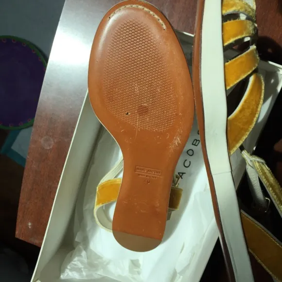 Marc Jacobs Vintage NWT Velvet fisherman sandals