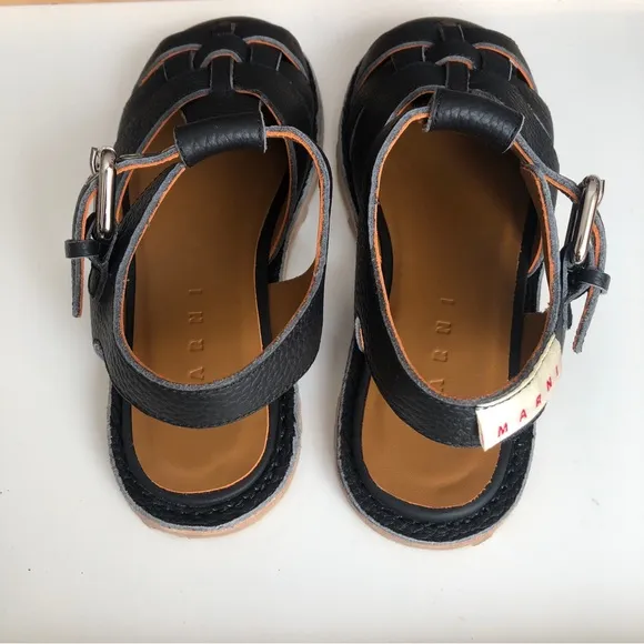 Marni Fussbett leather sandals 36 (US 5.5)