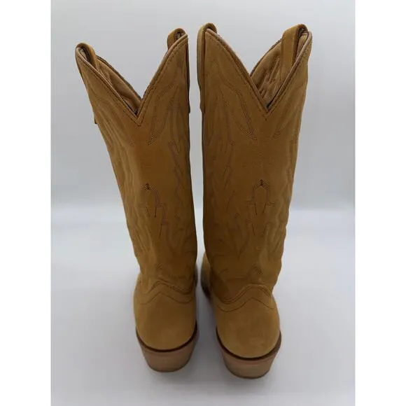 Men’s Brown Laredo Cowboy Boots. 68216 8 E W. Jacksonville. Tan suede.