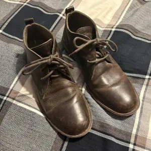 Men’s Brown Varese Casual Shoes Size 10.5