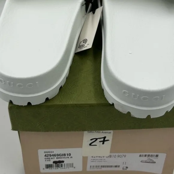 Men's Gucci White Rubber Slide Sole sandals. Size 11