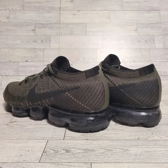 Men's Nike Air Vapormax Cargo Khaki &amp; Black Athletic Sneakers Shoes Size 9.5