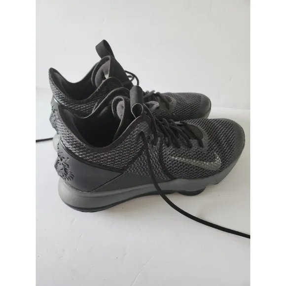 Men's Nike Lebron Witness IV 4 Basketball Shoes Size 10.5 Black