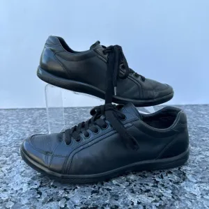 MENS SALVATORE FERRAGAMO LACE UP LEATHER SNEAKERS SHOES SIZE 8 U.S. 9