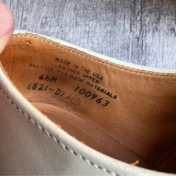 Mens Walk-Over Shoes Suede Leather Ivory Cream lace-up US Size 6.5 D/B