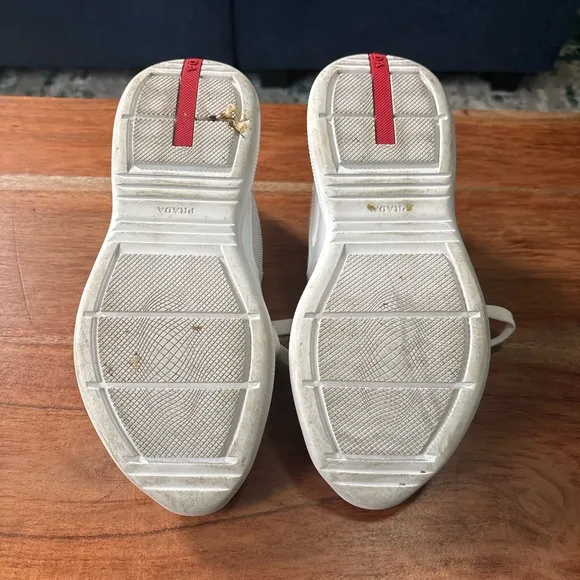Men’s White Sneakers
