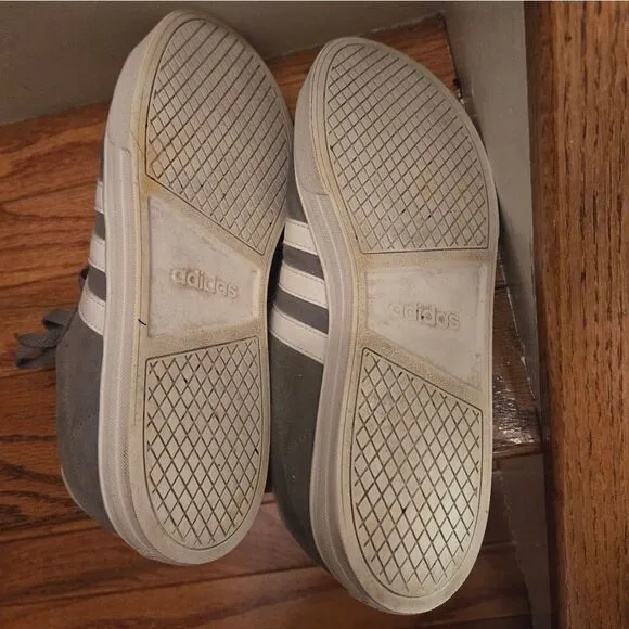 Mens' Adidas suede tennis shoes size 8