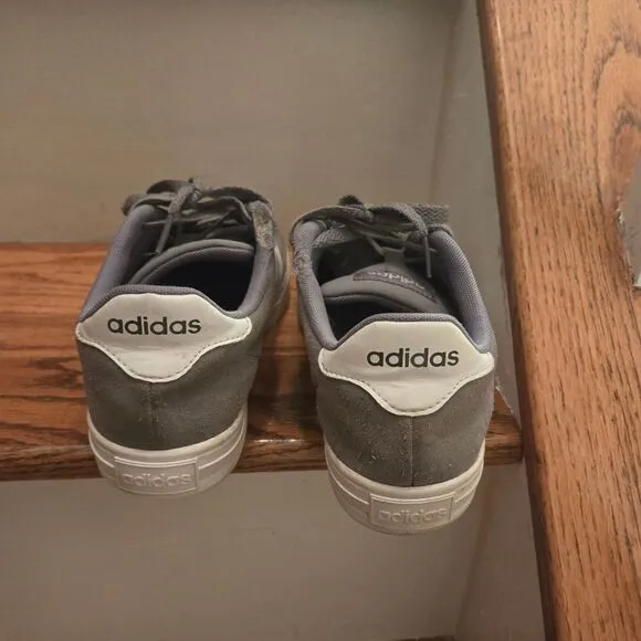 Mens' Adidas suede tennis shoes size 8
