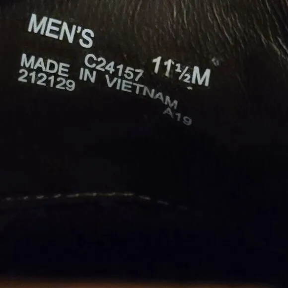 Men's Cole Haan Leather shoes  11.5