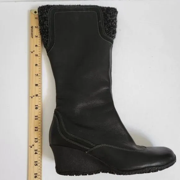 Merrell Vibram Soft Black Leather Wedge Heel Boots Wool Detail Shaft