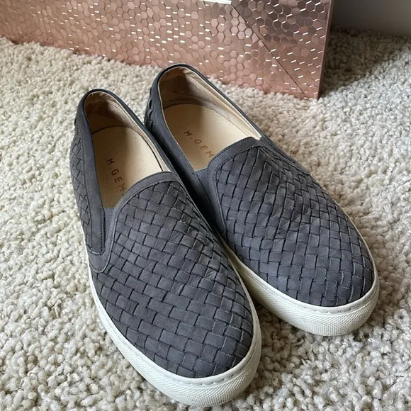M.Gemi made in Italy stunning weave leather grey slip ons
