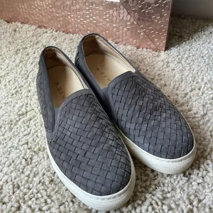 M.Gemi made in Italy stunning weave leather grey slip ons