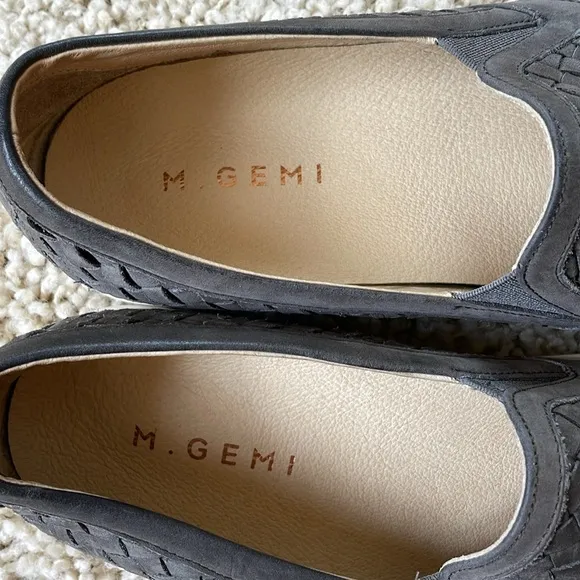 M.Gemi made in Italy stunning weave leather grey slip ons