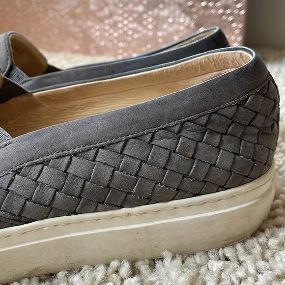 M.Gemi made in Italy stunning weave leather grey slip ons