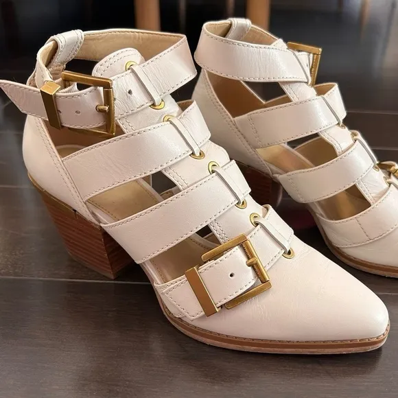Michael Kors | Griffin Cutout Brass Detail Booties | Size 7 | 2.5” Heel