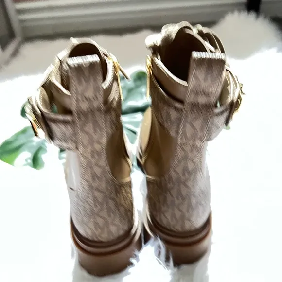 Michael Kors Parker Leather Combat Boots ✨brand new✨ No box color Almond