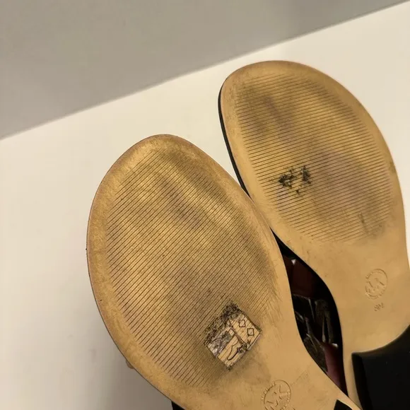 Michael Kors Tilly Thong Sandals Size 8.0 M