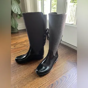 Michael Kors women rubber knee high boots size 8