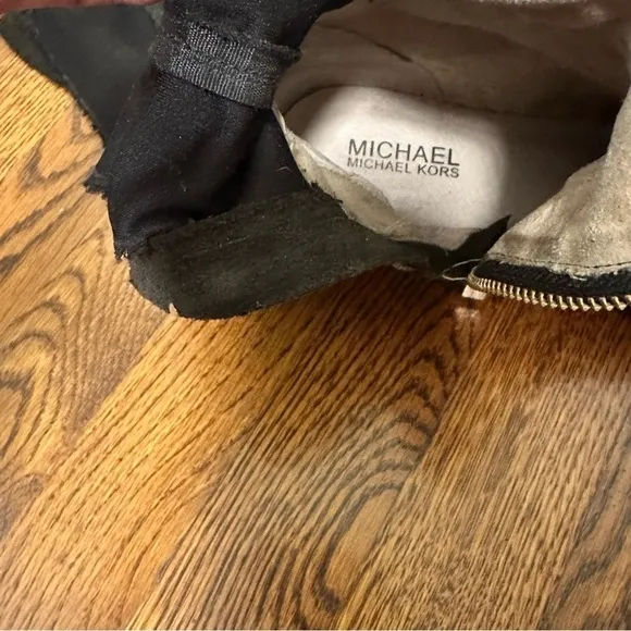 Michael MICHAEL KORS Black Bromley Women’s Boots Sz 7M