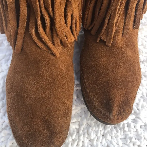 MINNETONKA Brown Suede Fringed Boots