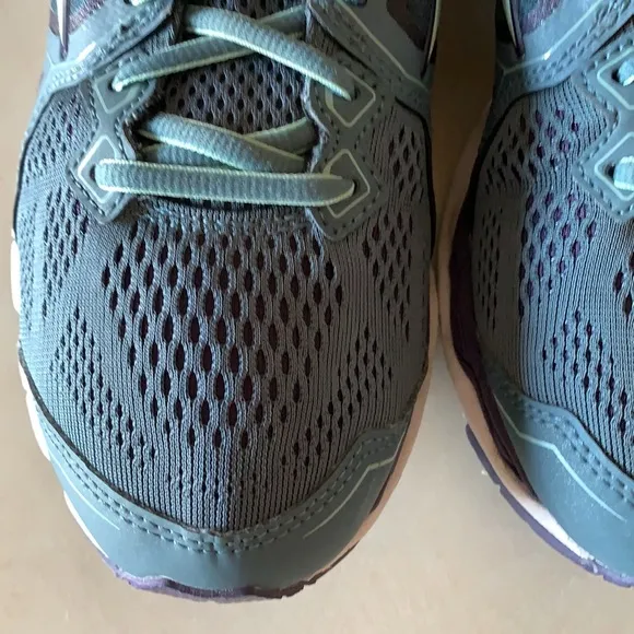 Mizuno Wave Style Shoes, size 7.5