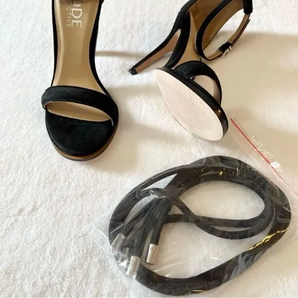 Mode Collective Daria sandal heel black suede, size 41, US 10