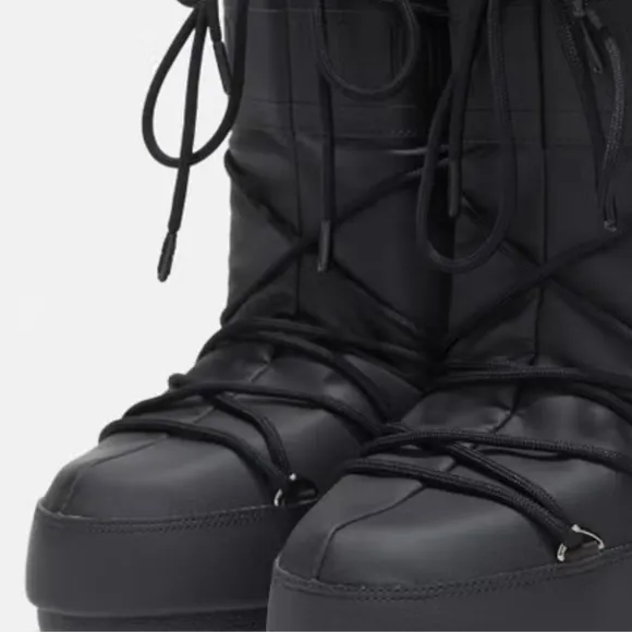 Moonboot ICON Rubber Black Boots - NIB