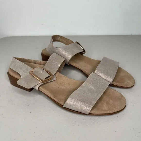 Munro Cleo Champagne Shimmer Sandals Size 7.5