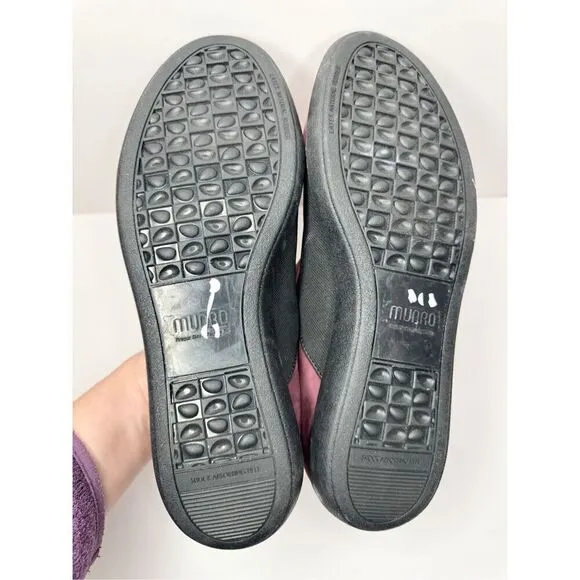 Munro Slip On Sneaker Size 10.5 Wide Burgundy Leather Cushioned Slip On Shoes