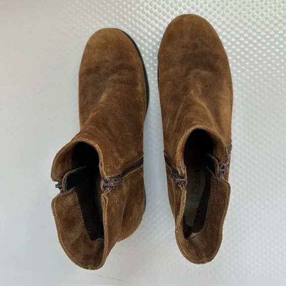 Naot Ankle Boots Women’s US 9L EUR 40 Brown Suede Leather Double Side Zip
