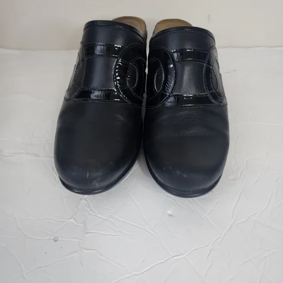 Naot Dream Clog Mules Women’s 7-7.5 Black Leather Slip On Comfort Shoes EU 38
