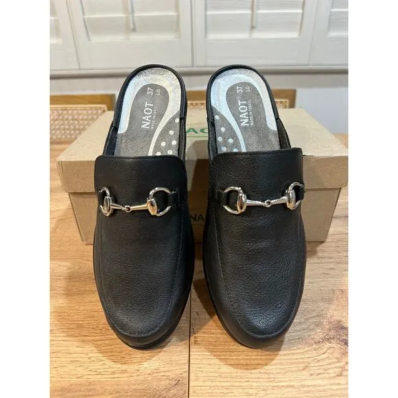 Naot Women's Halny Black Mules Sz 37 EU 6 US NIB Soft Black Leather Slip Ons