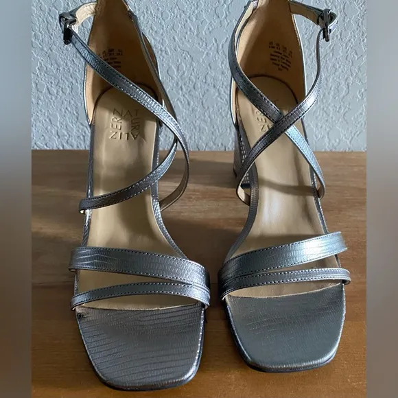 Naturalizer Women Tiff Leather Square Toe Heels Sandals Shoes Pewter 9.5
