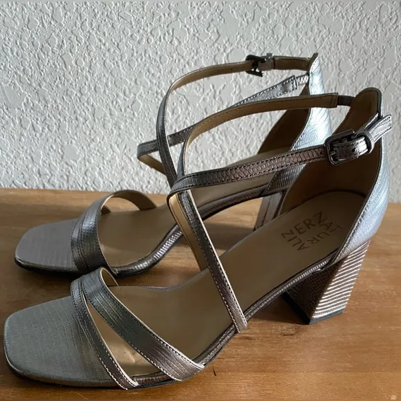 Naturalizer Women Tiff Leather Square Toe Heels Sandals Shoes Pewter 9.5
