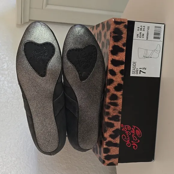 Naughty Monkey knee high suede boots