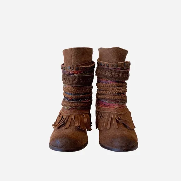 NAUGHTY MONKEY PONCHO BOOTS  NATIVE BOOTS BROWN SUEDE ANKLE BOOTIES SIZE 8.5