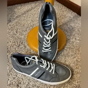 Nautica Mens Hull Grey Casual Shoes Sz 10.5