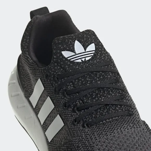 NEW ADIDAS men's swift run 22 running shoes - medium width in black/white/grey