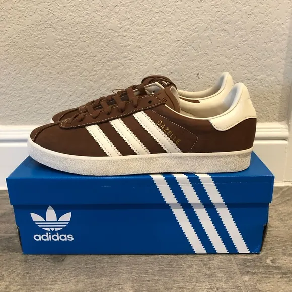 New Adidas Original Gazelle 85 Low Sneakers Brown White Men’s Shoes Multi Sizes