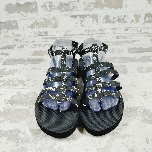 New Arizona Love Trekky Black Canvas Platform Sandals E880