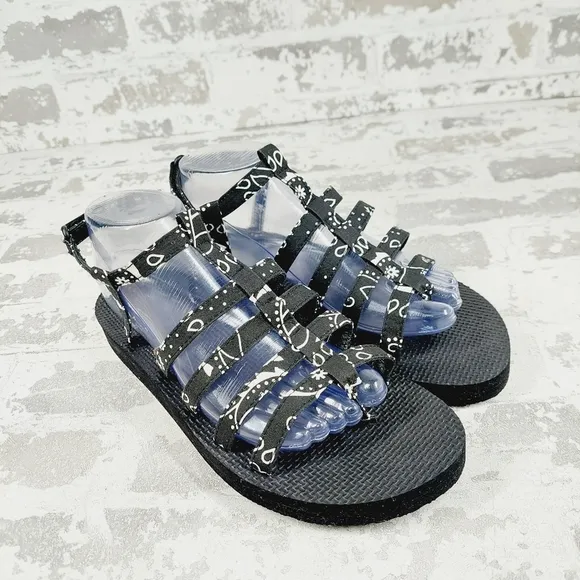 New Arizona Love Trekky Black Canvas Platform Sandals E880